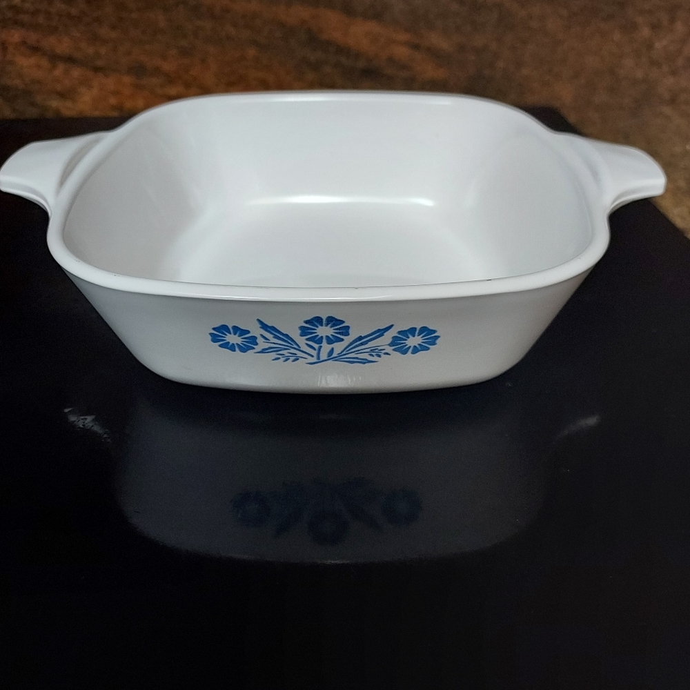 Corning Ware Cornflower Blue petite pan P-41
